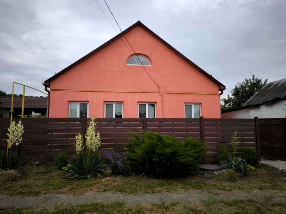 1876853551798381