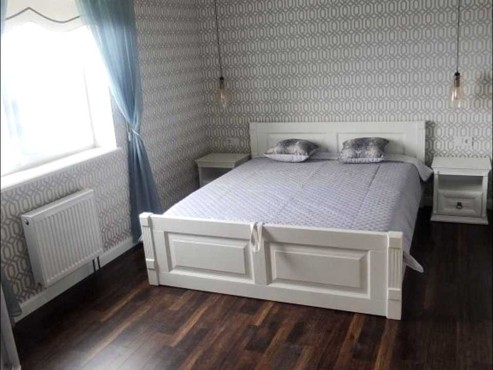 1876878765878672