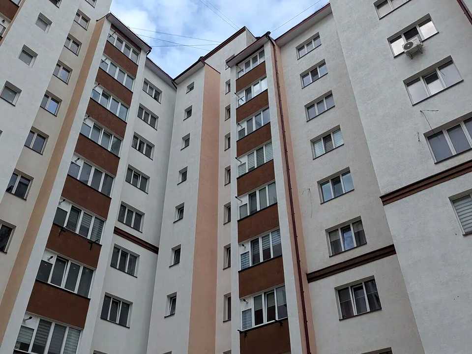 1876929284326468