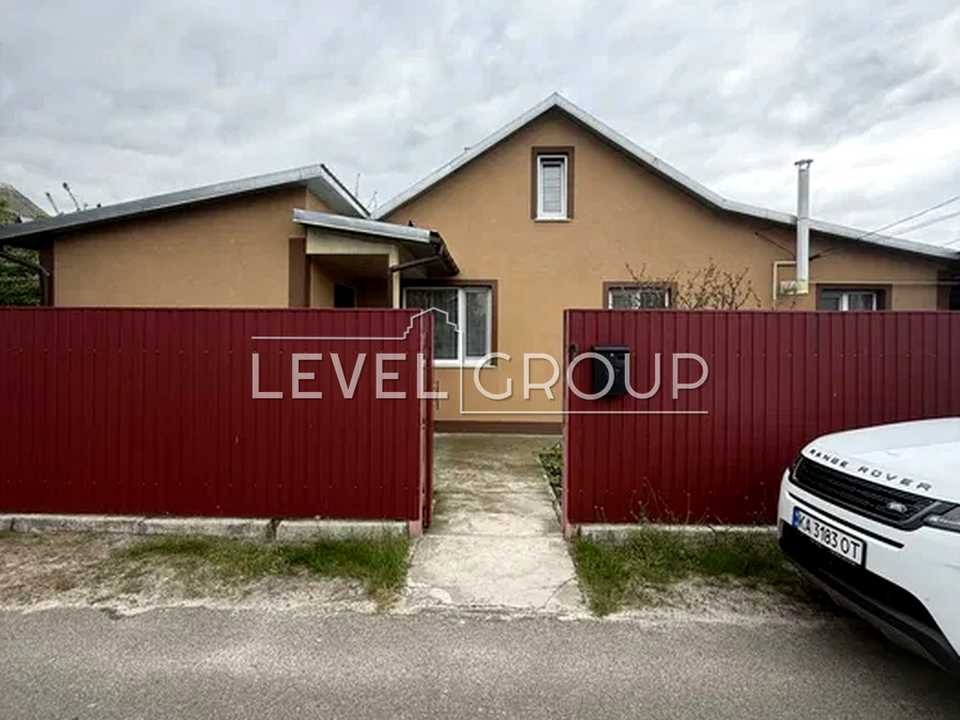 1876931785610751