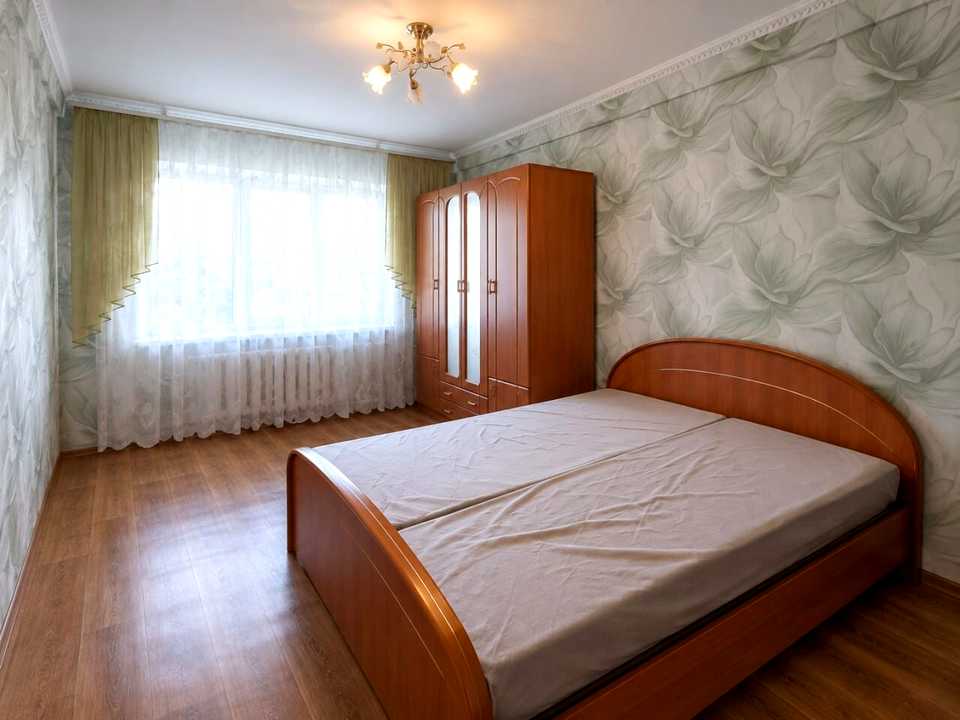 1876933371710340