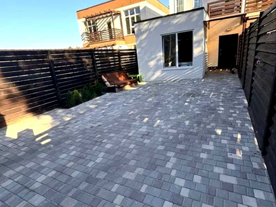 1876935243577040.jpg