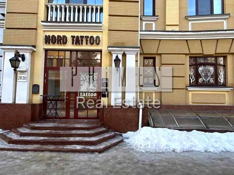 1876942007440585