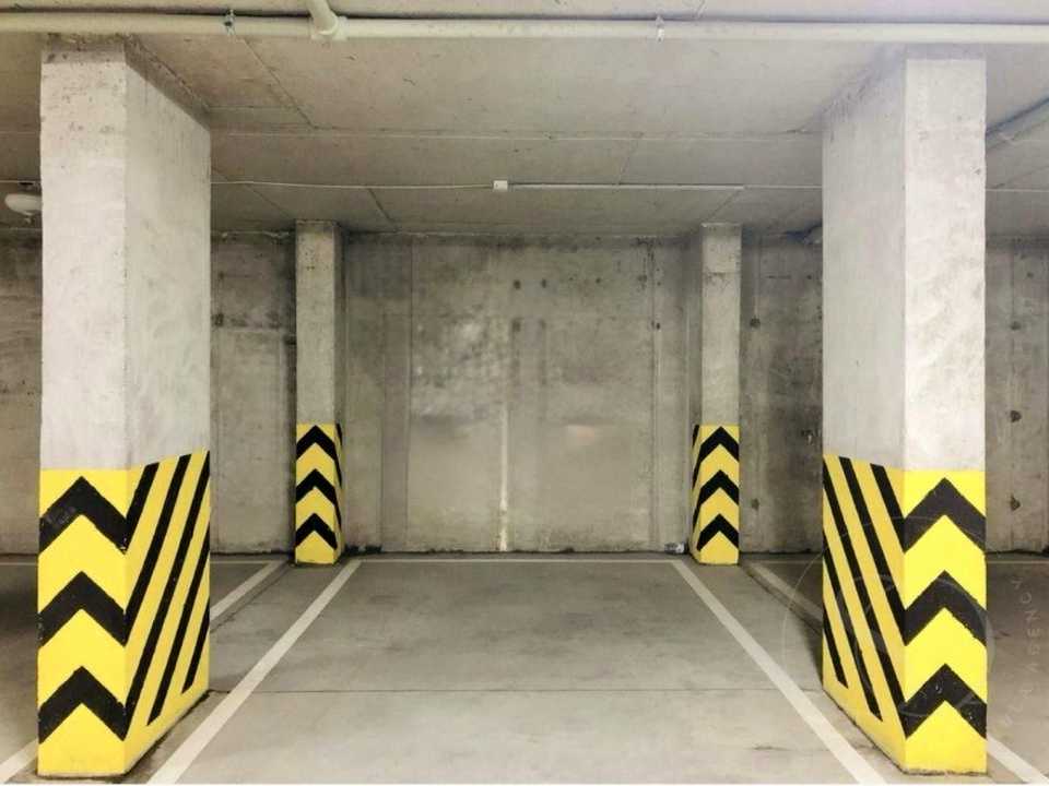 1876958072063959