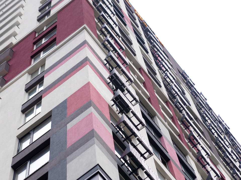 1876975985227715