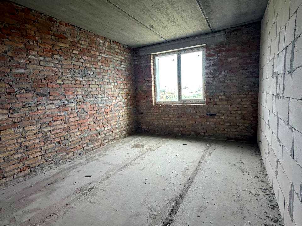 1877013740933001