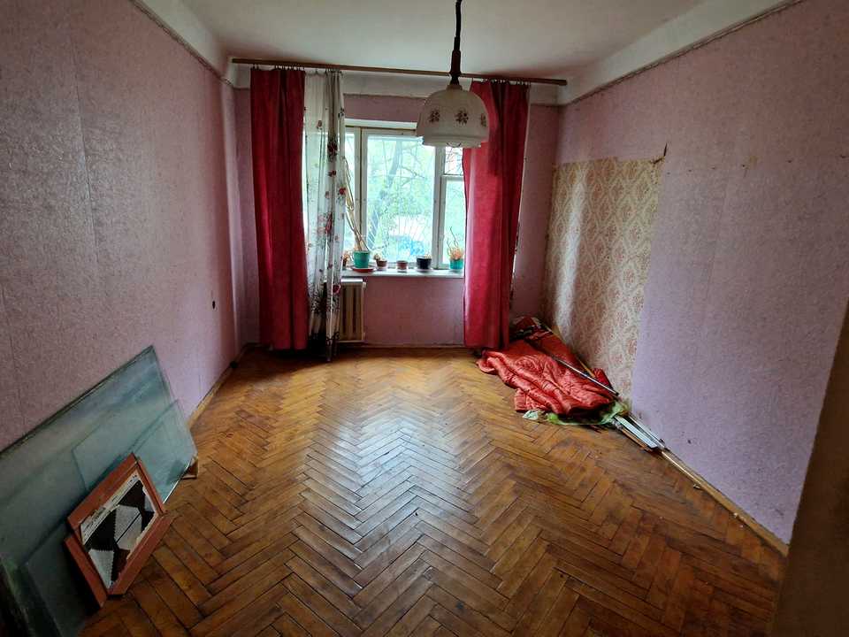 1877064664096584