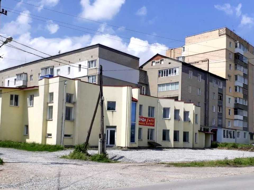 1877103498094048