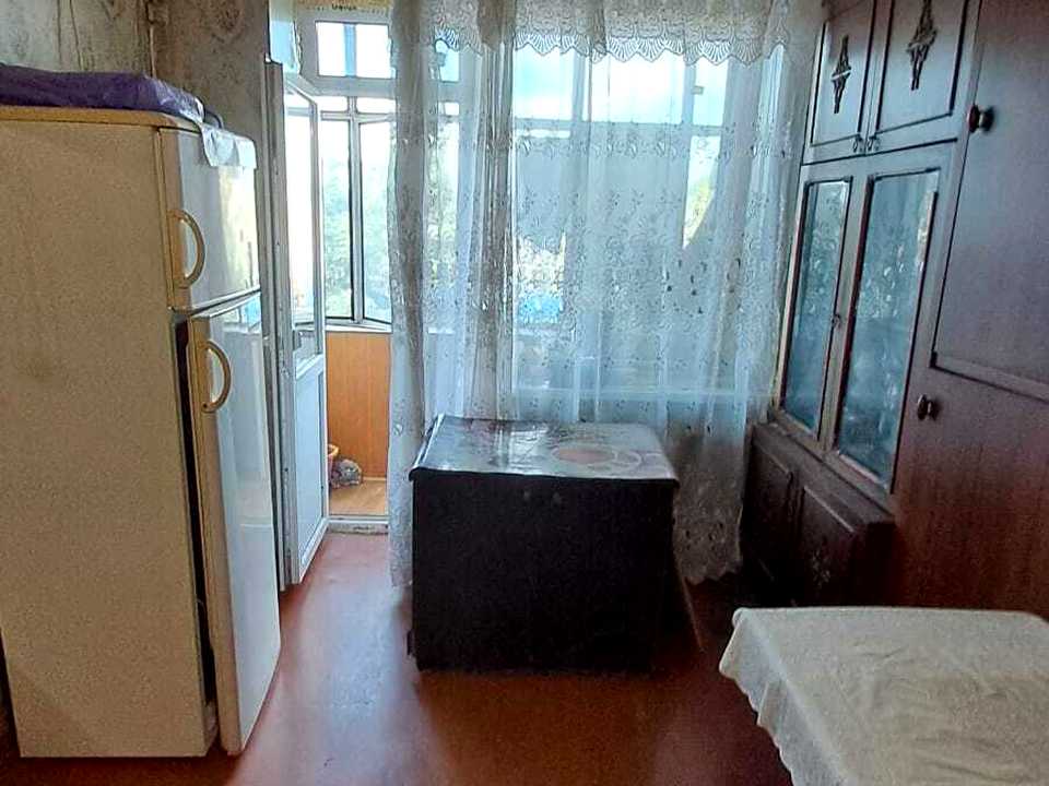 1877114842586371