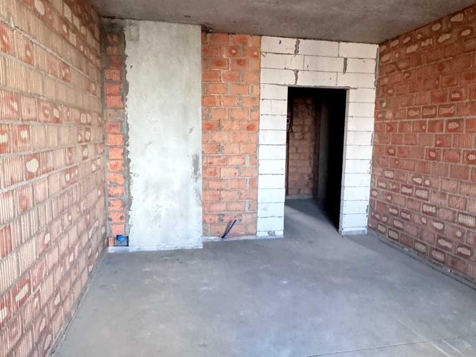 1877126876446787