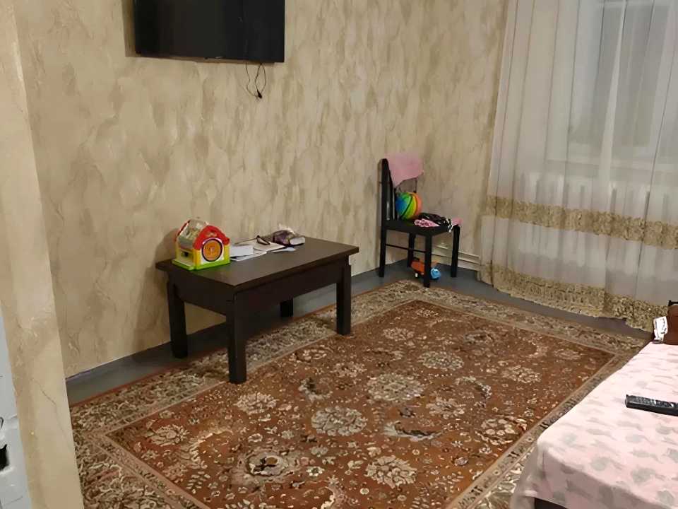 1877143502829811