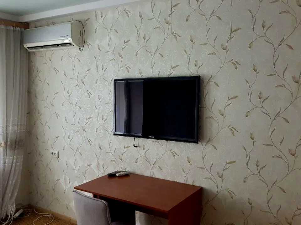 1877208056603053
