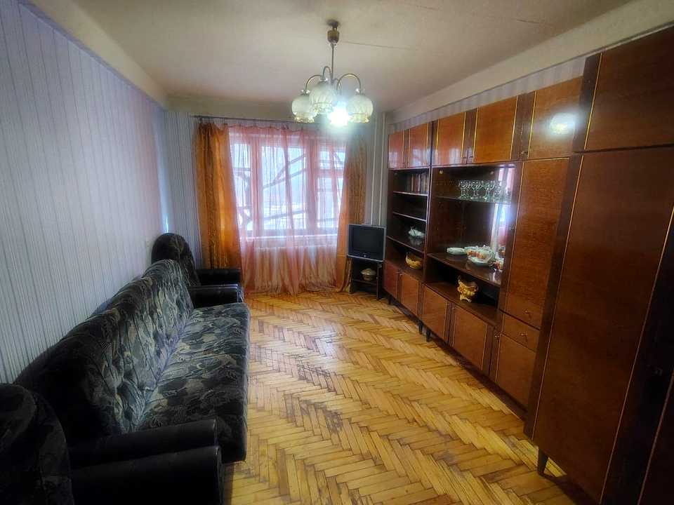 1877209939116877