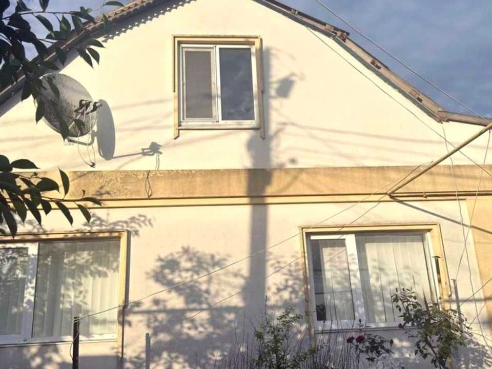 1877210182347189