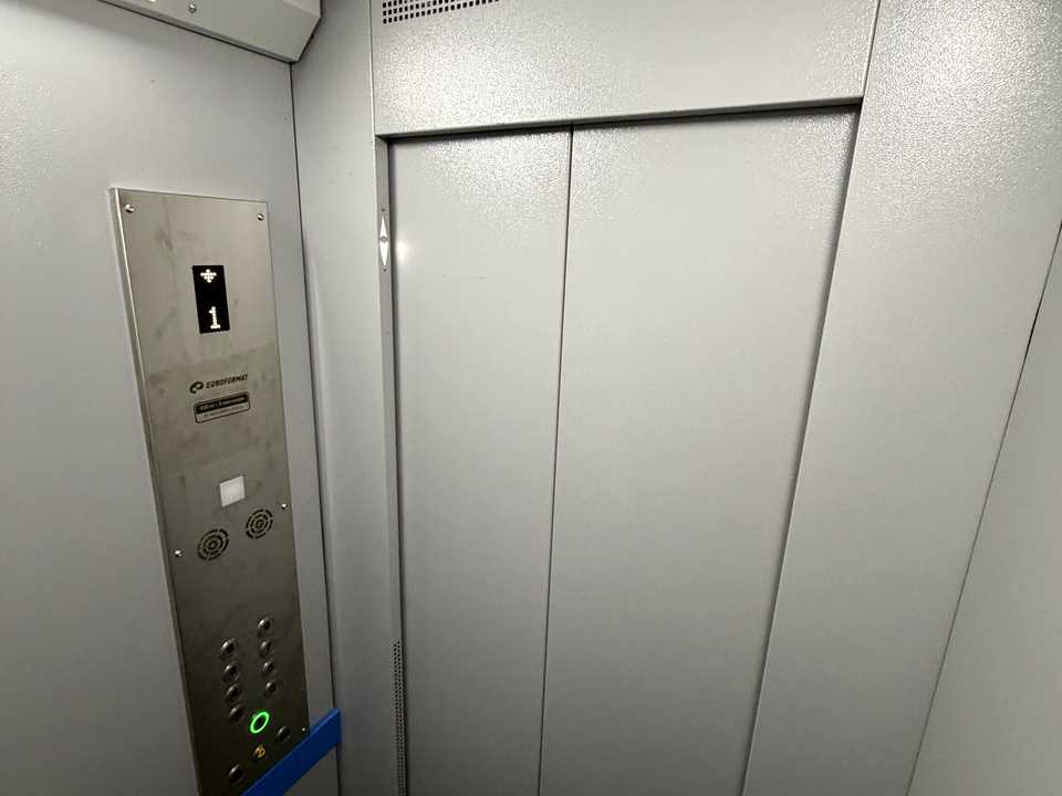 1877221322875022