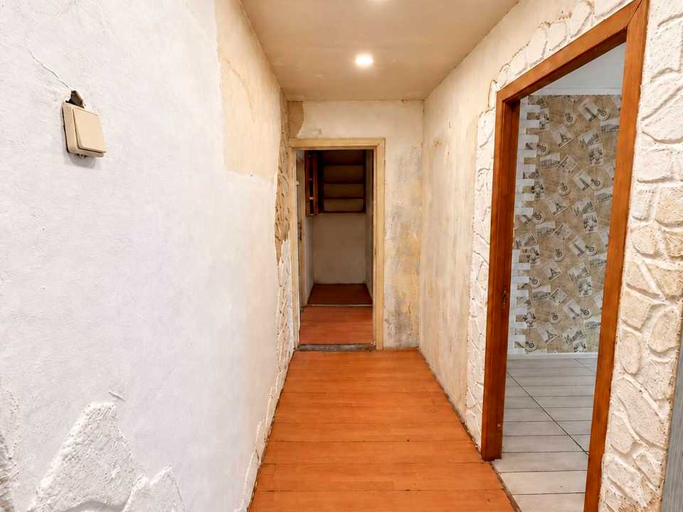 1877234865242551