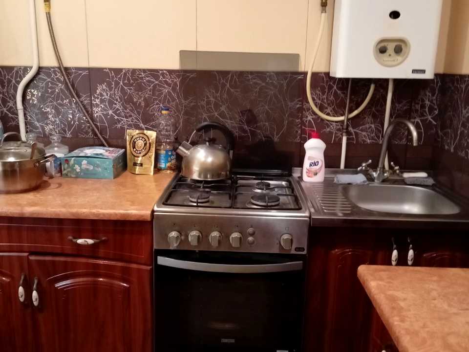 1877283080687835