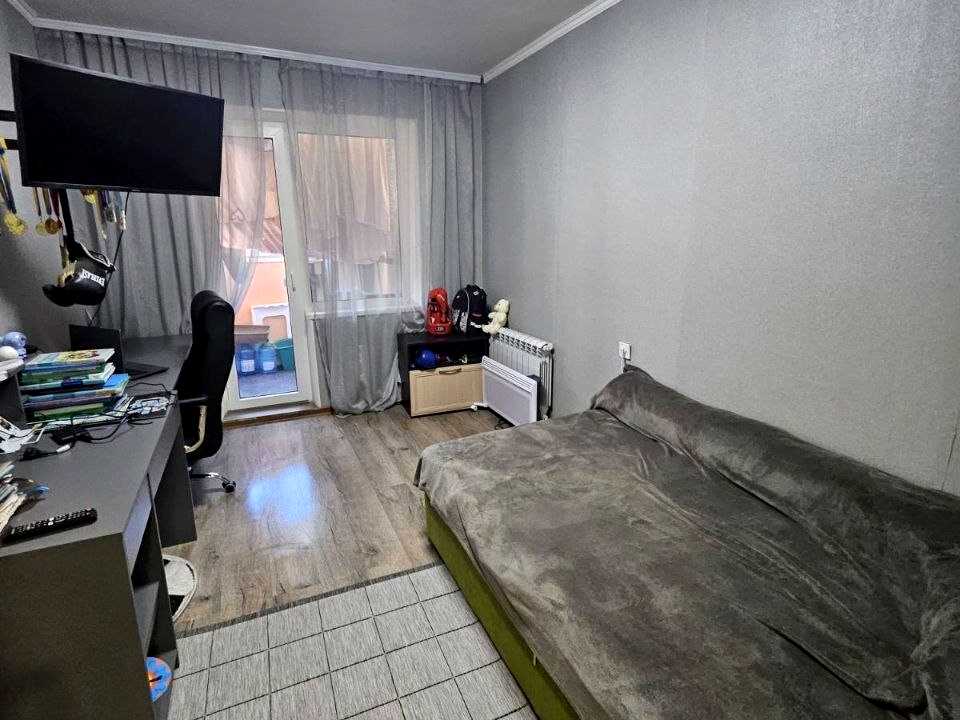 1877295891683121