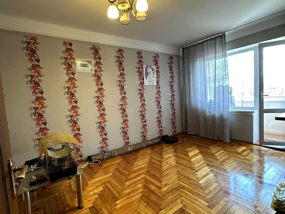 1877410260912184