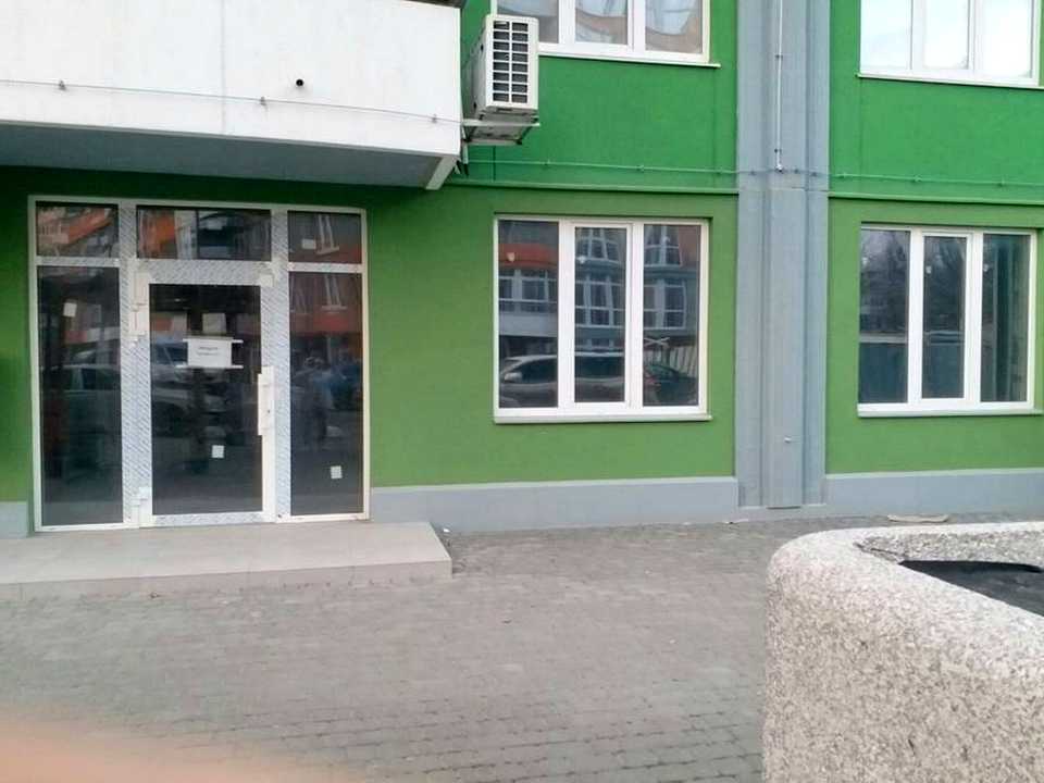 1877465745239738
