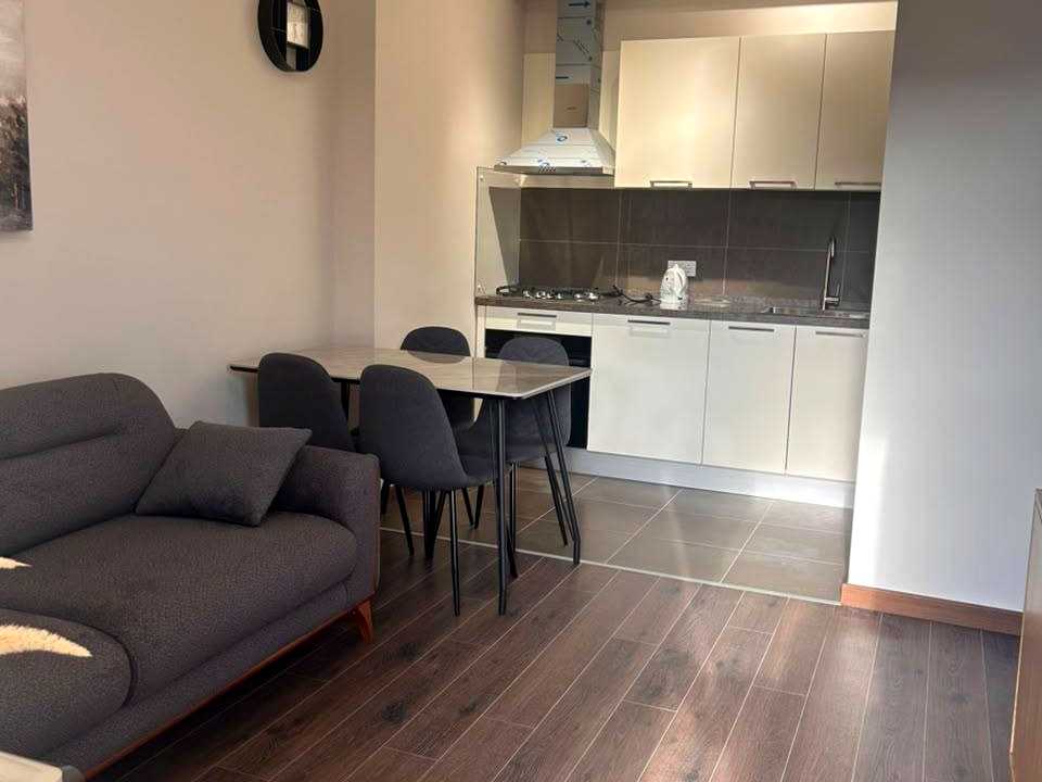 1877467795431711