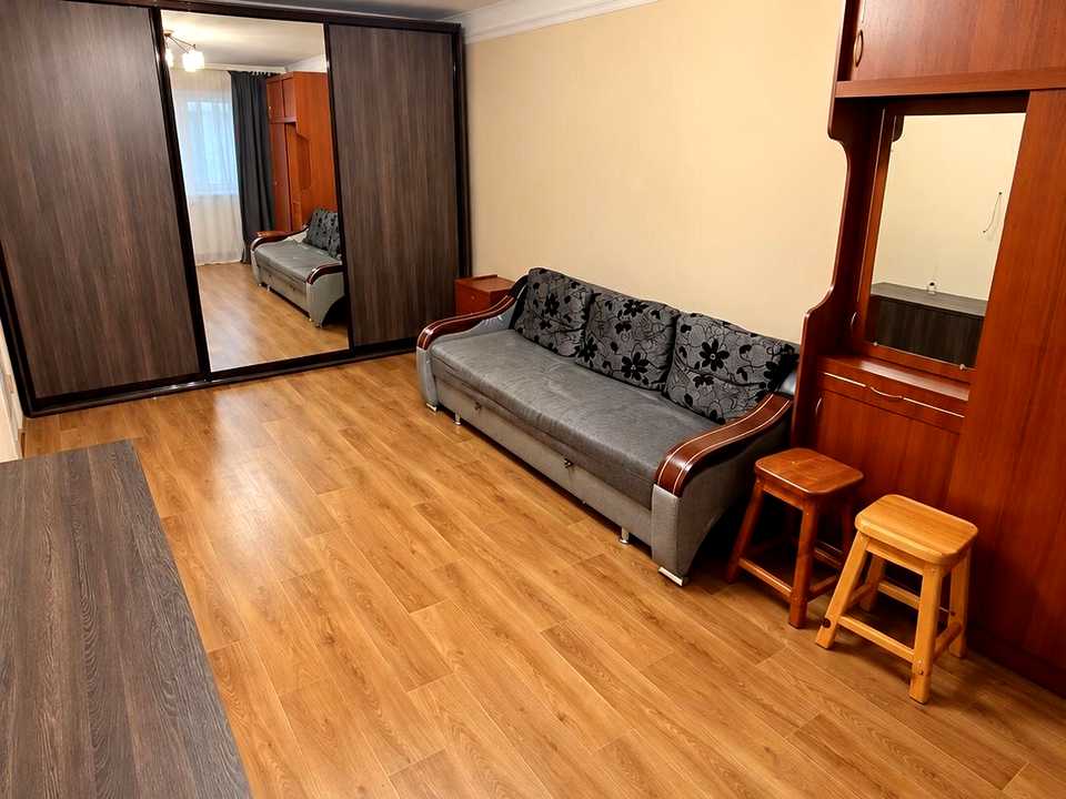 1877560539679682