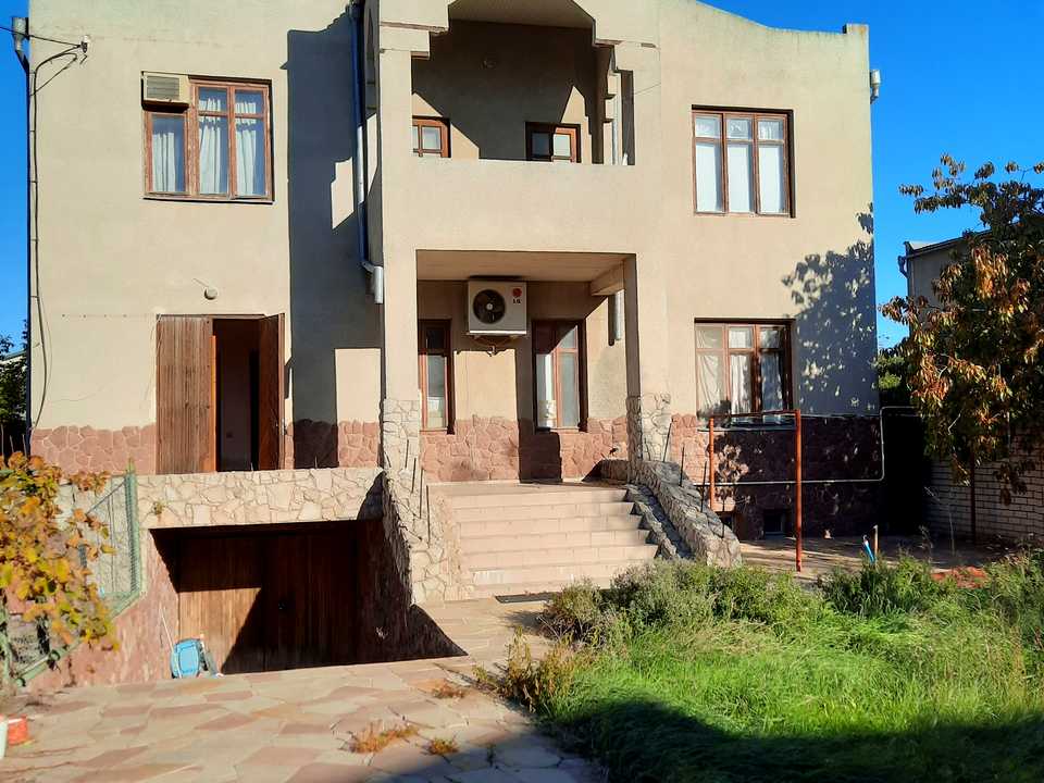 1877587085968566