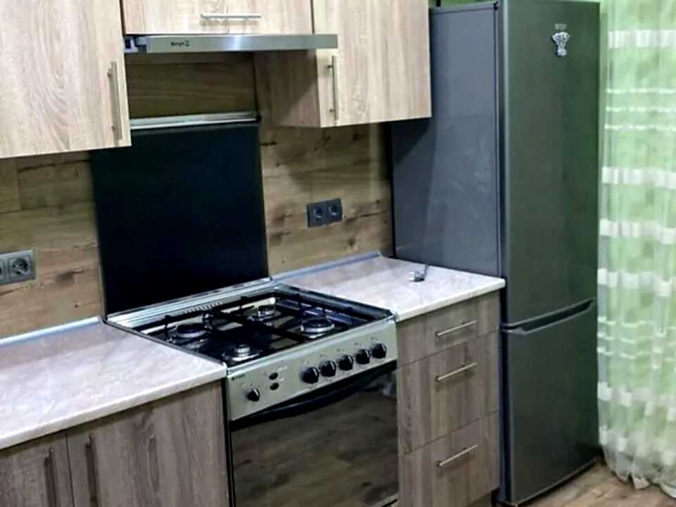 1877603261131709