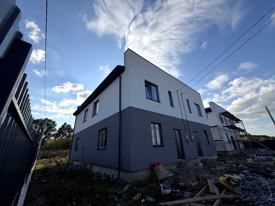 1877654705494527