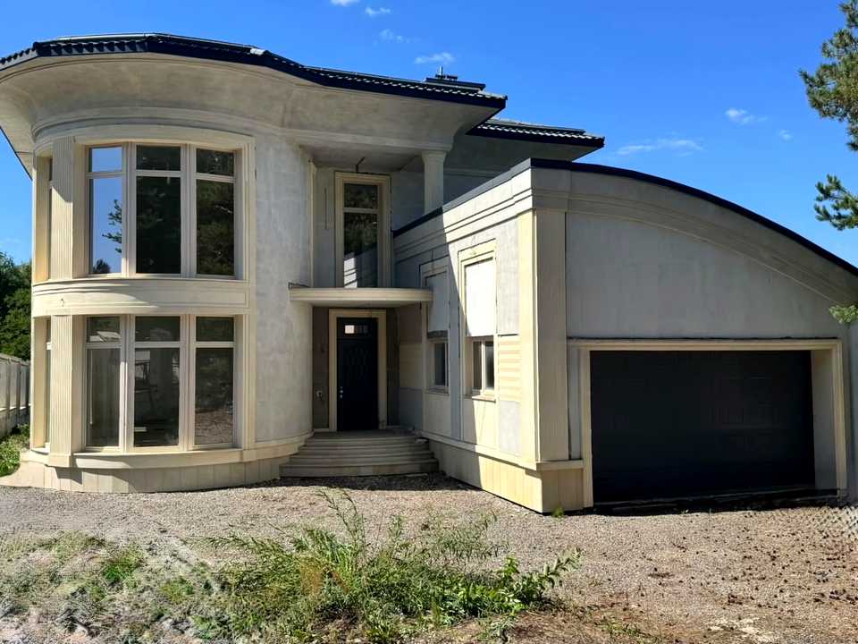 1877657863332726