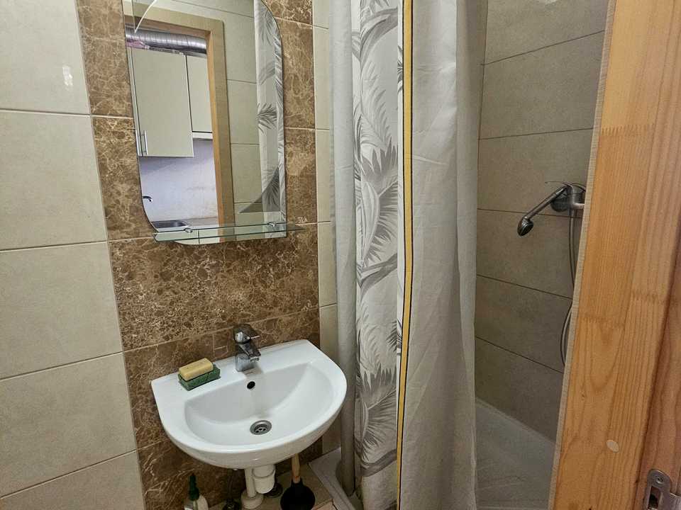 1877667335784935