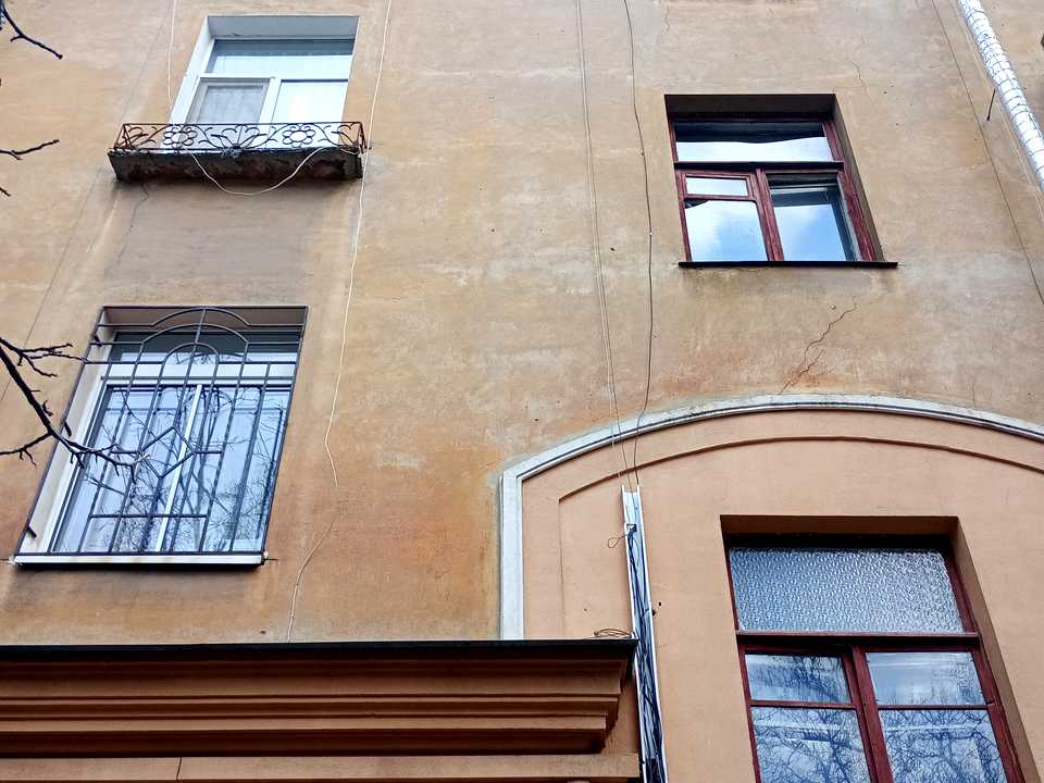 1877673378022994