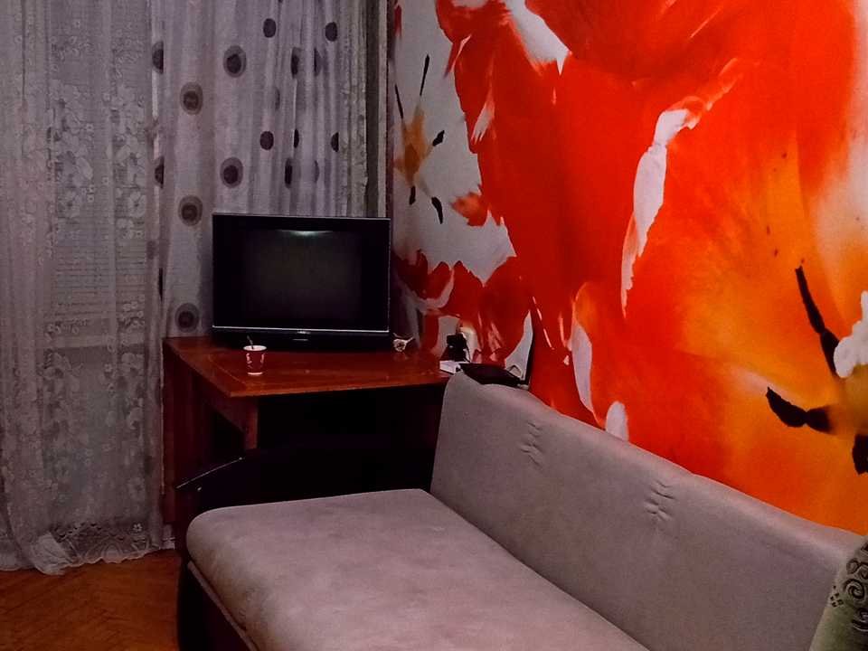 1877687030939671