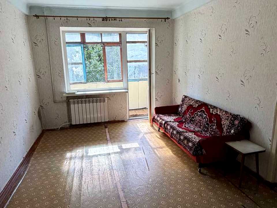 1877747754354701