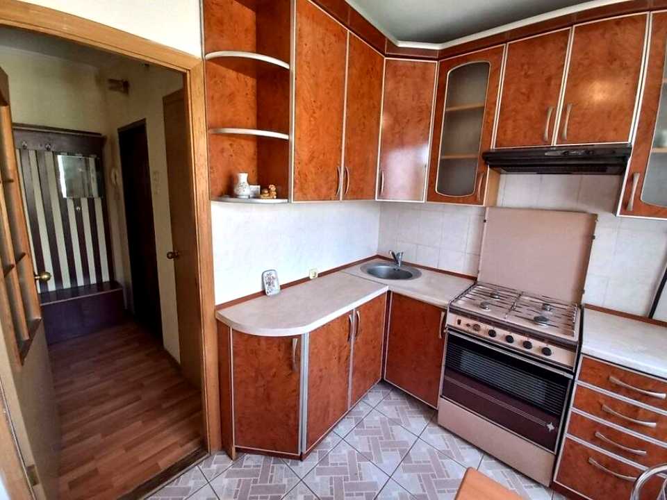 1877758009098981