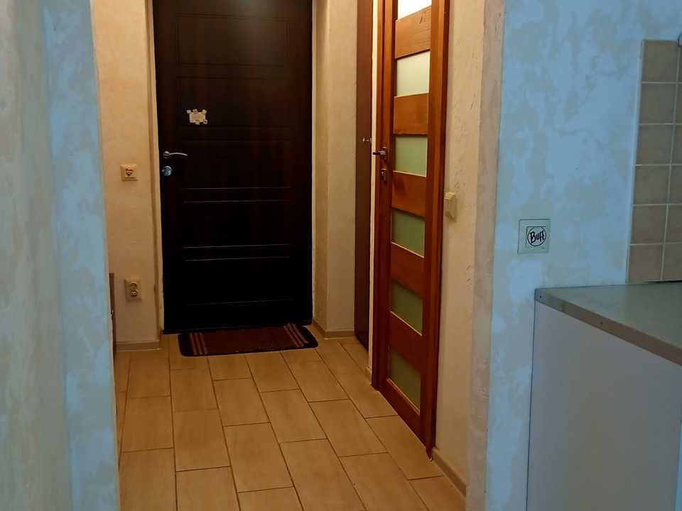 1877759929882017