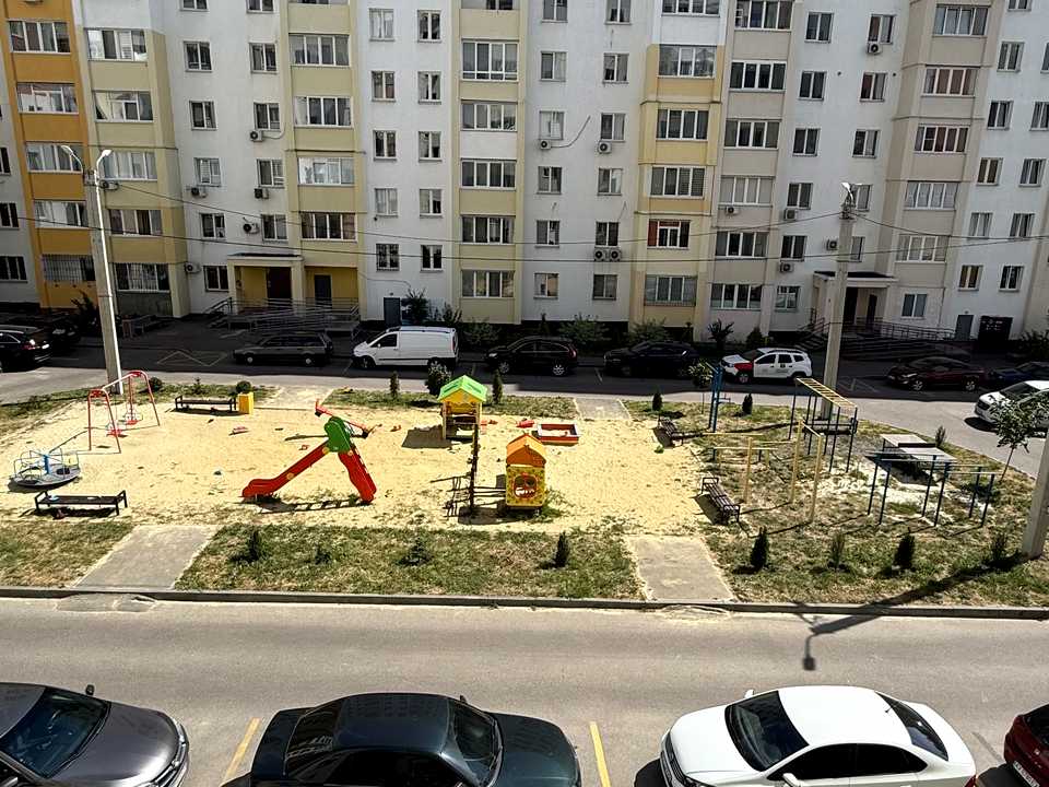 1877761203435036