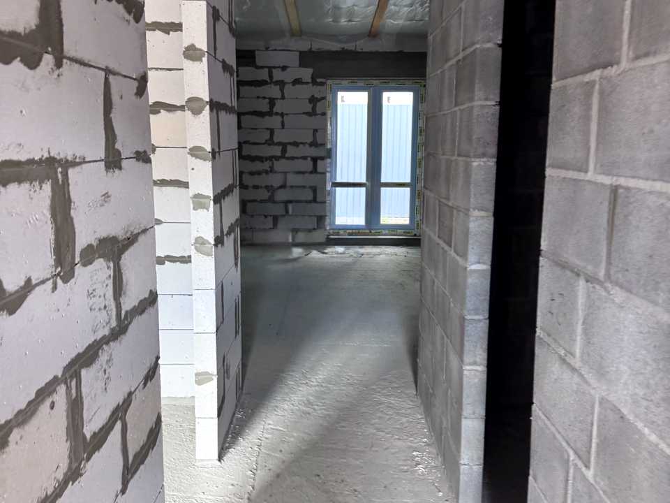 1877763108392370