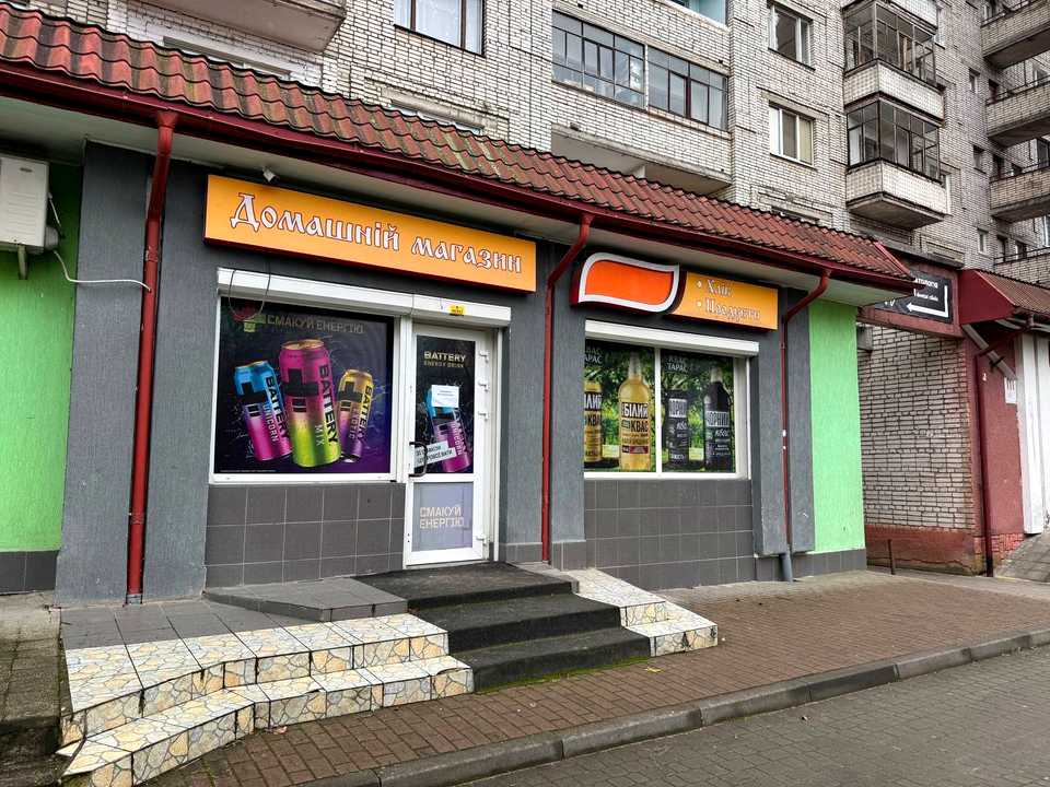 1877829441683134