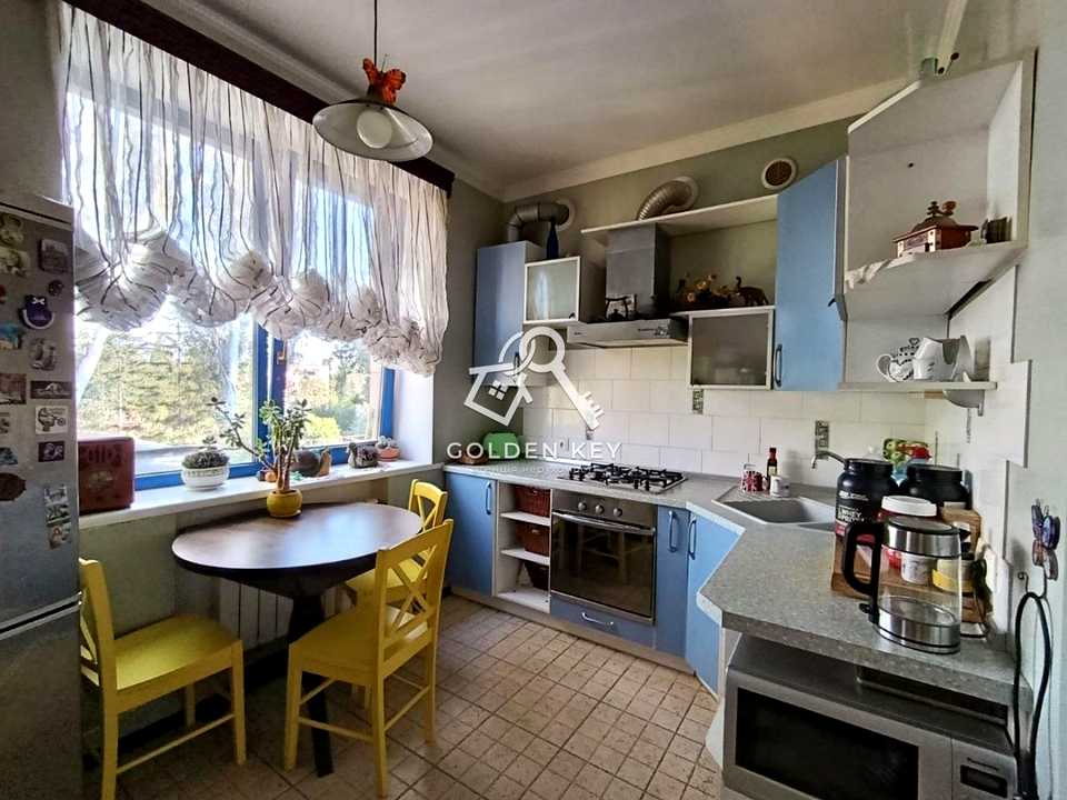 1877844314306135