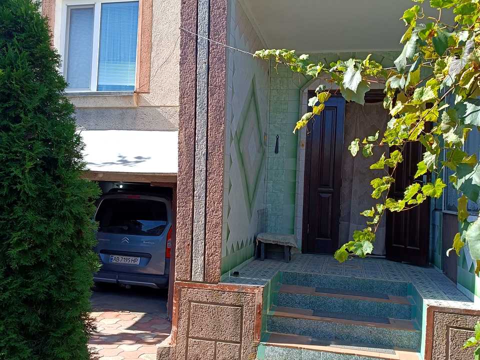 1877932574558014