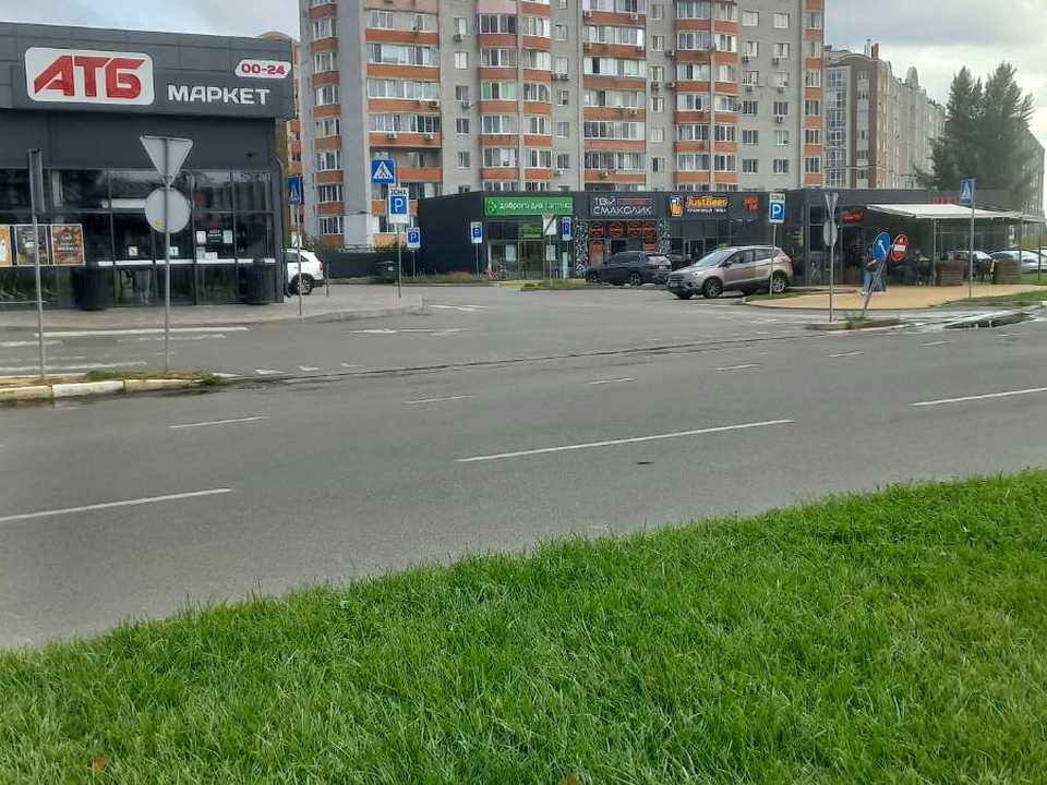 1877938297432813