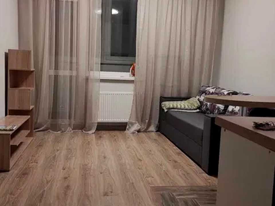 1877938335552481