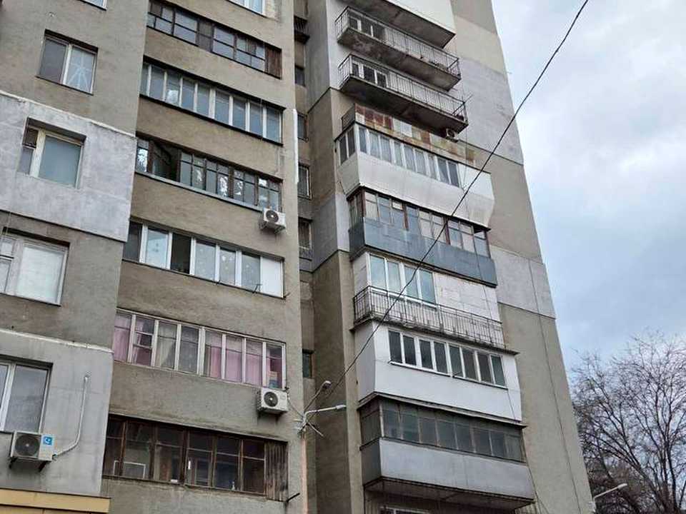 1877940275526738
