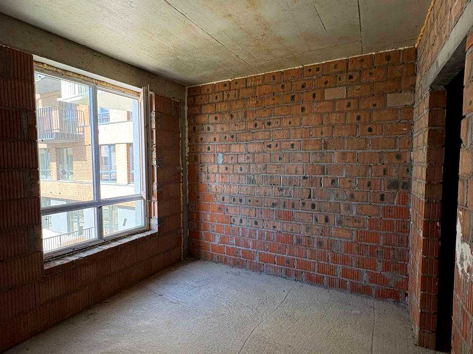 1877943681446910