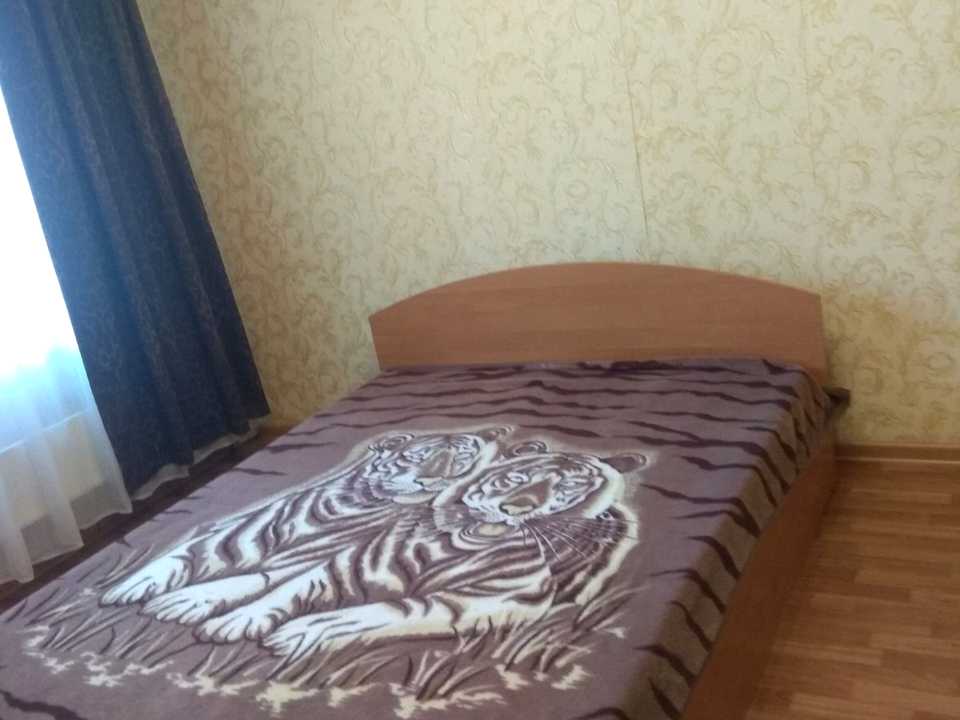 1877946271906111
