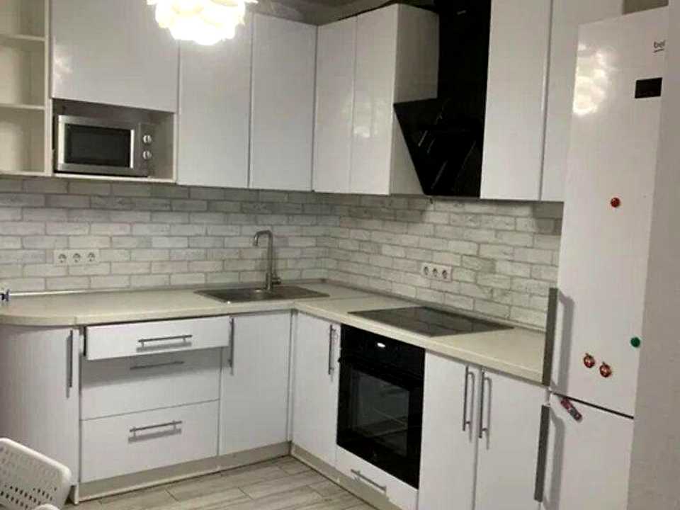 1877950009598222