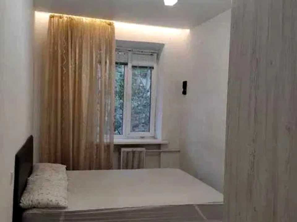 1877979615656862