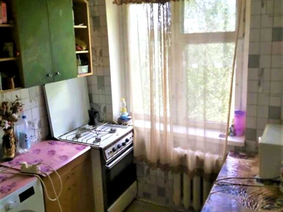 1878008734753776