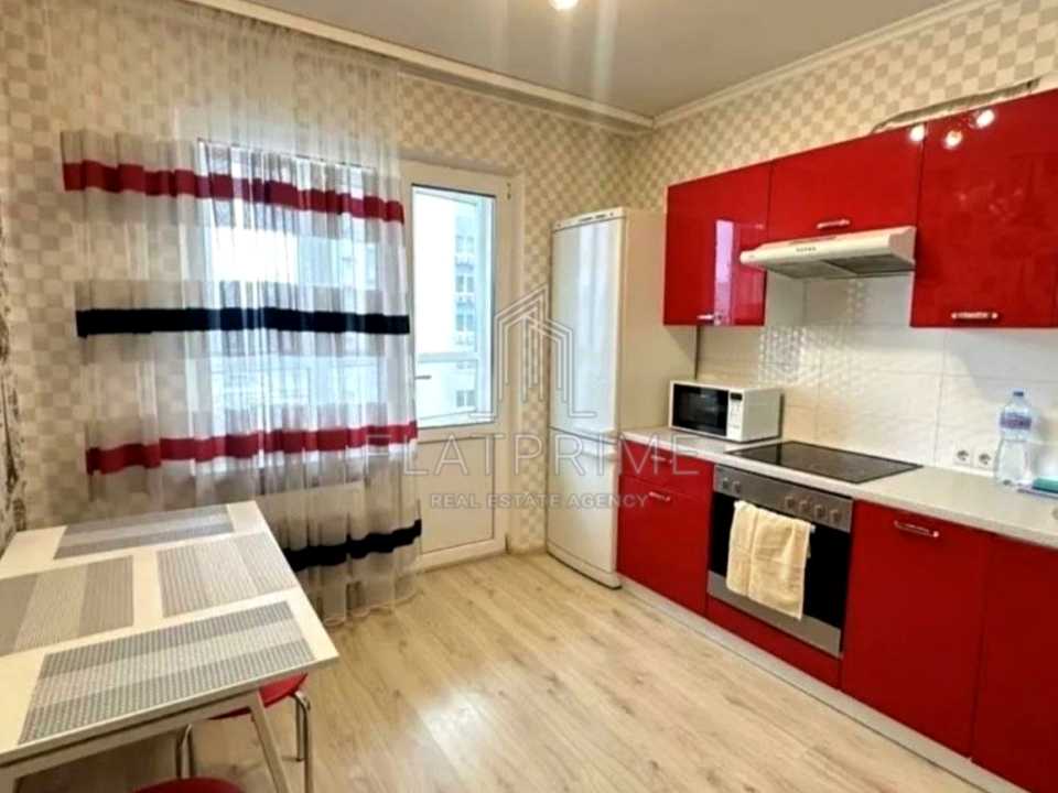 1878043095631449